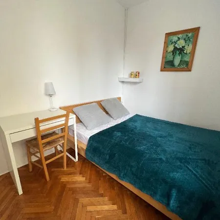 Apartment Srodmiescie Necla